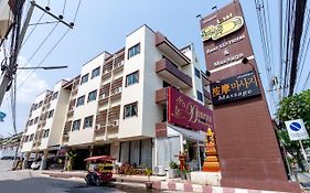 Best LD Hotel โรงแรมเบส แอลดี
